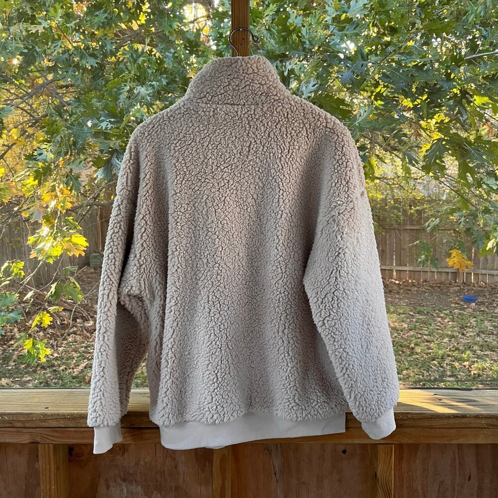 Victoria's Secret On Point Women's Zip Front Teddy Jacket Beige Size L - Picture 3 of 10